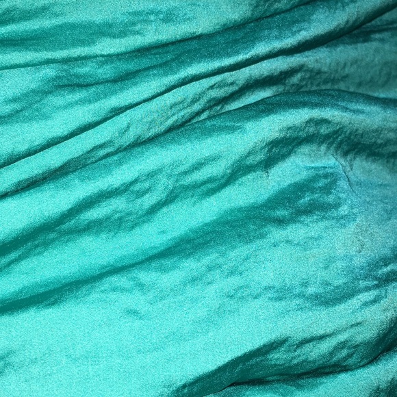 Skirt - Picture 2 of 2